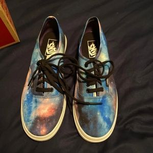 VANS. Galaxy print. Mens 6.5/womens 8